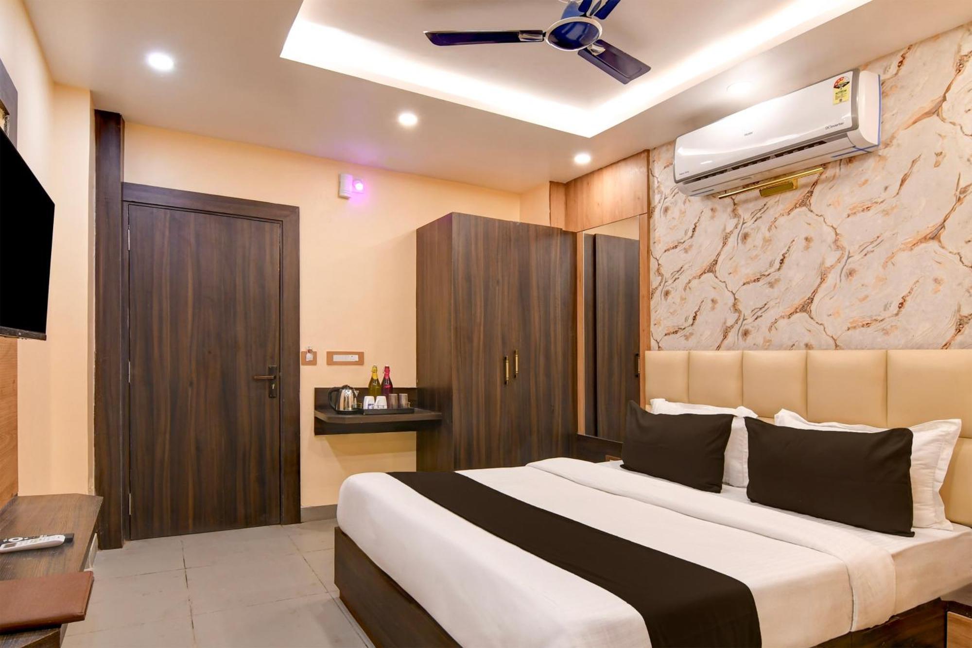 Super Townhouse Oak Bulbuli Neer Hotel Kolkata Luaran gambar